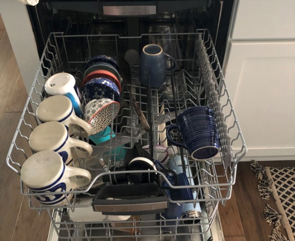 What's The Most Efficient Way To Wash Your Dishes?