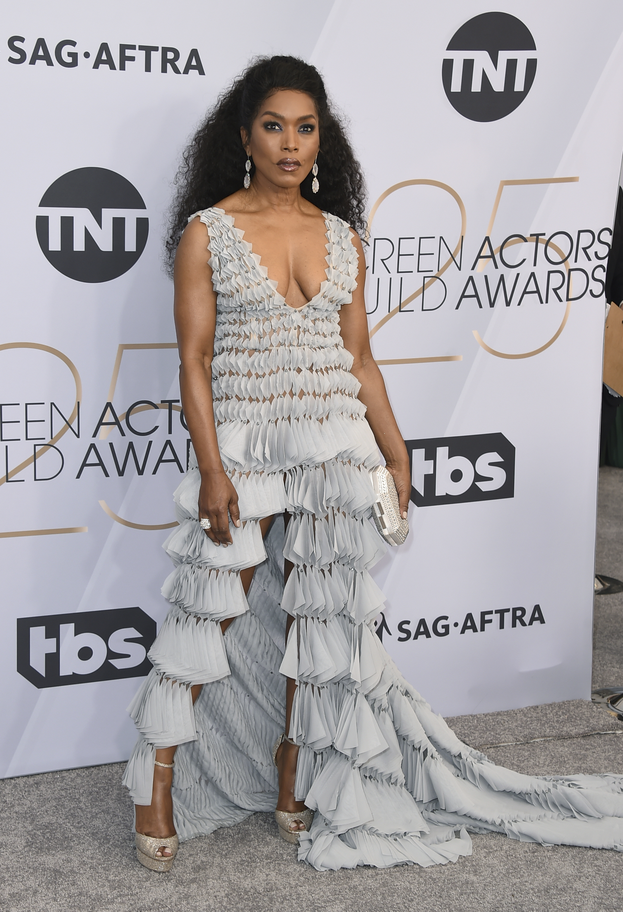 Angela Bassett arrives at the 25th annual Screen Actors Guild Awards at the Shrine Auditorium & Expo Hall on Sunday, Jan. 27, 2019, in Los Angeles. (Photo by Jordan Strauss/Invision/AP) Angela Bassett arrives at the 25th annual Screen Actors Guild Awards at the Shrine Auditorium & Expo Hall on Sunday, Jan. 27, 2019, in Los Angeles. (Photo by Jordan Strauss/Invision/AP)