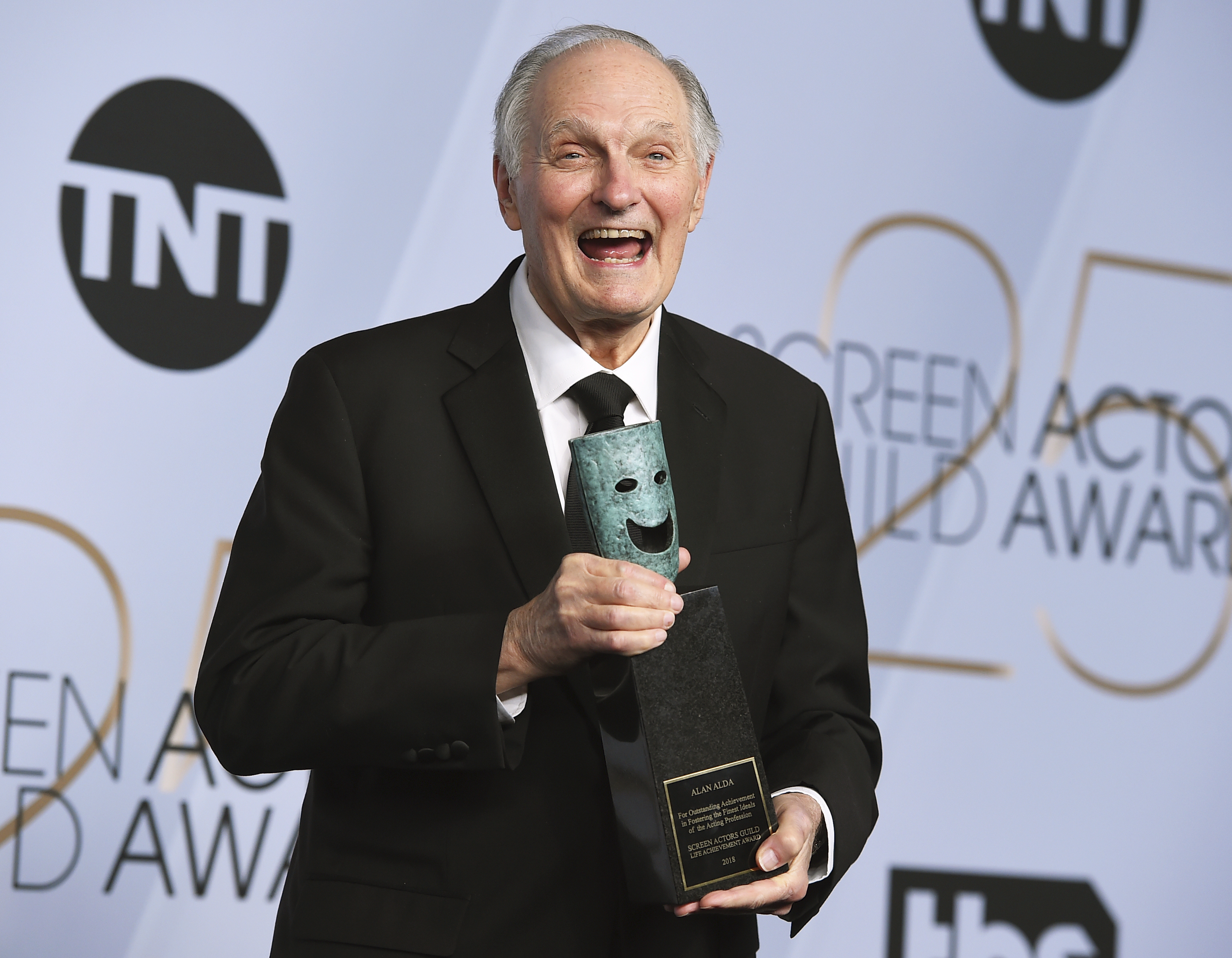 Alan Alda poses with the Life Achievement Award in the press room at the 25th annual Screen Actors Guild Awards at the Shrine Auditorium & Expo Hall on Sunday, Jan. 27, 2019, in Los Angeles. (Photo by Jordan Strauss/Invision/AP) Alan Alda poses with the Life Achievement Award in the press room at the 25th annual Screen Actors Guild Awards at the Shrine Auditorium & Expo Hall on Sunday, Jan. 27, 2019, in Los Angeles. (Photo by Jordan Strauss/Invision/AP)