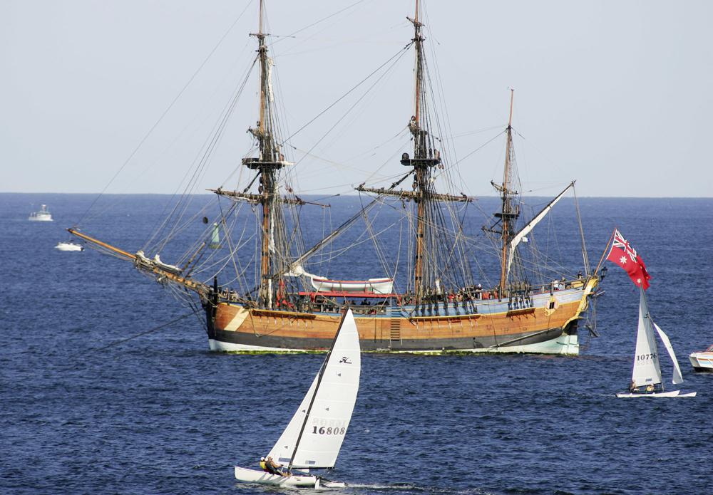  A replica of the HMB Endeavour at anchor in Sydney, Australia in 2005.